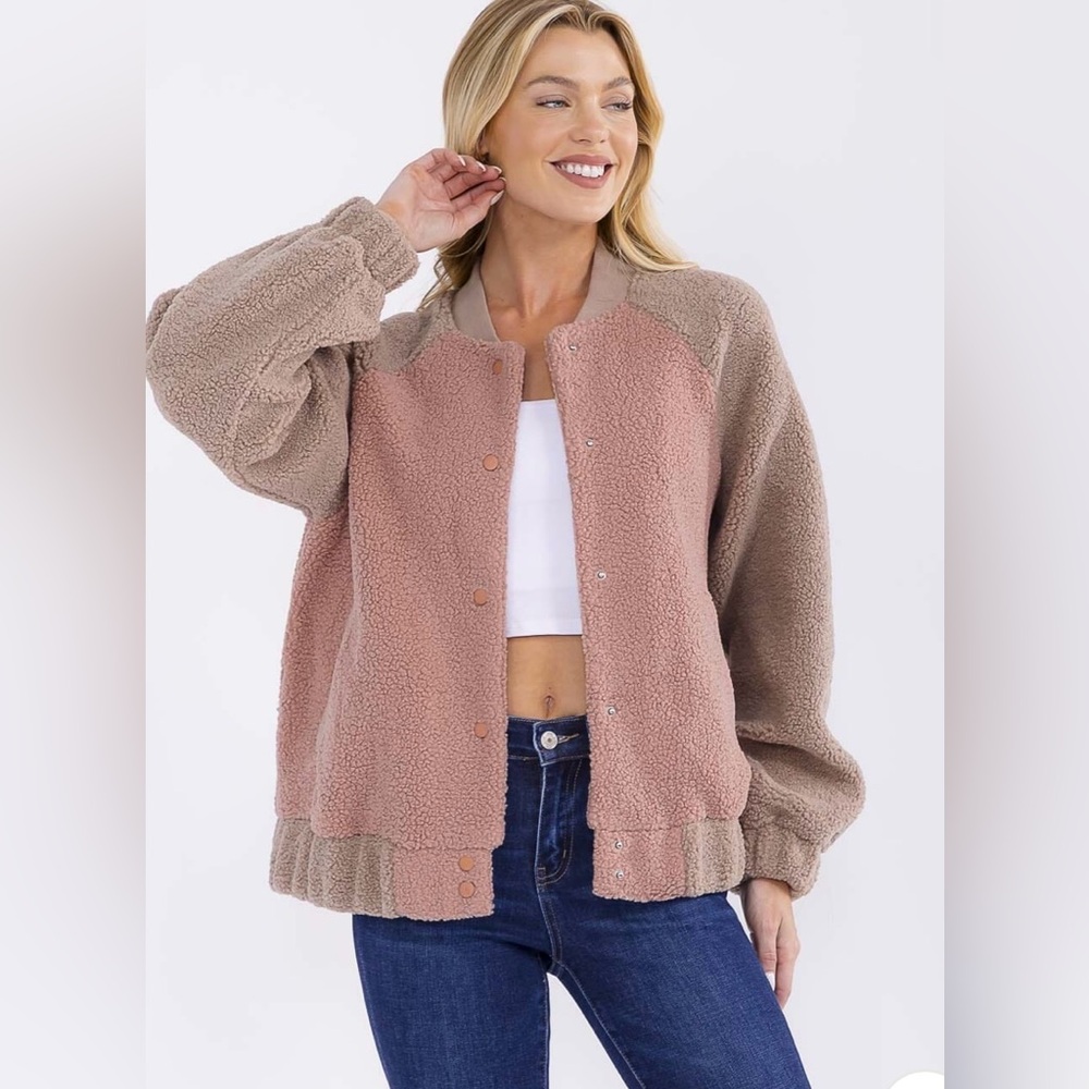 Love Kuza NWT Colorblock Sherpa Jacket in Blush & Taupe – Multiple Sizes